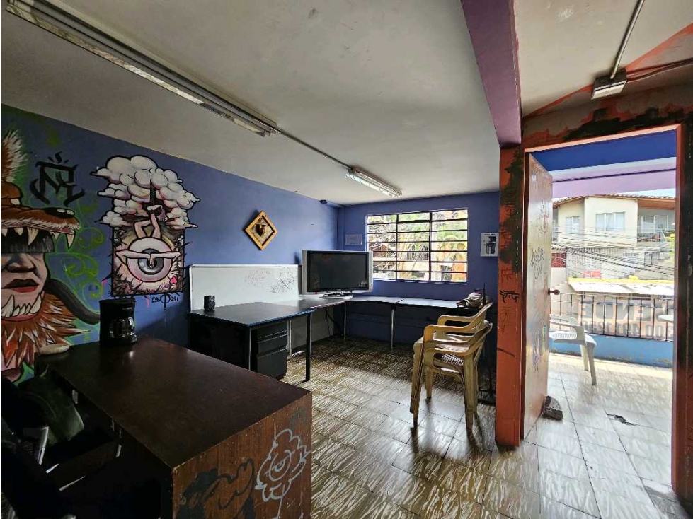 Casa en Venta en San Javier, Medellín | Oportunidad de Inversión