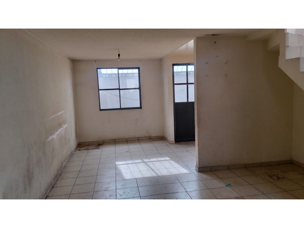 Casa en Venta en San Pablo Autopan, Toluca | Excelente Inversión - 2