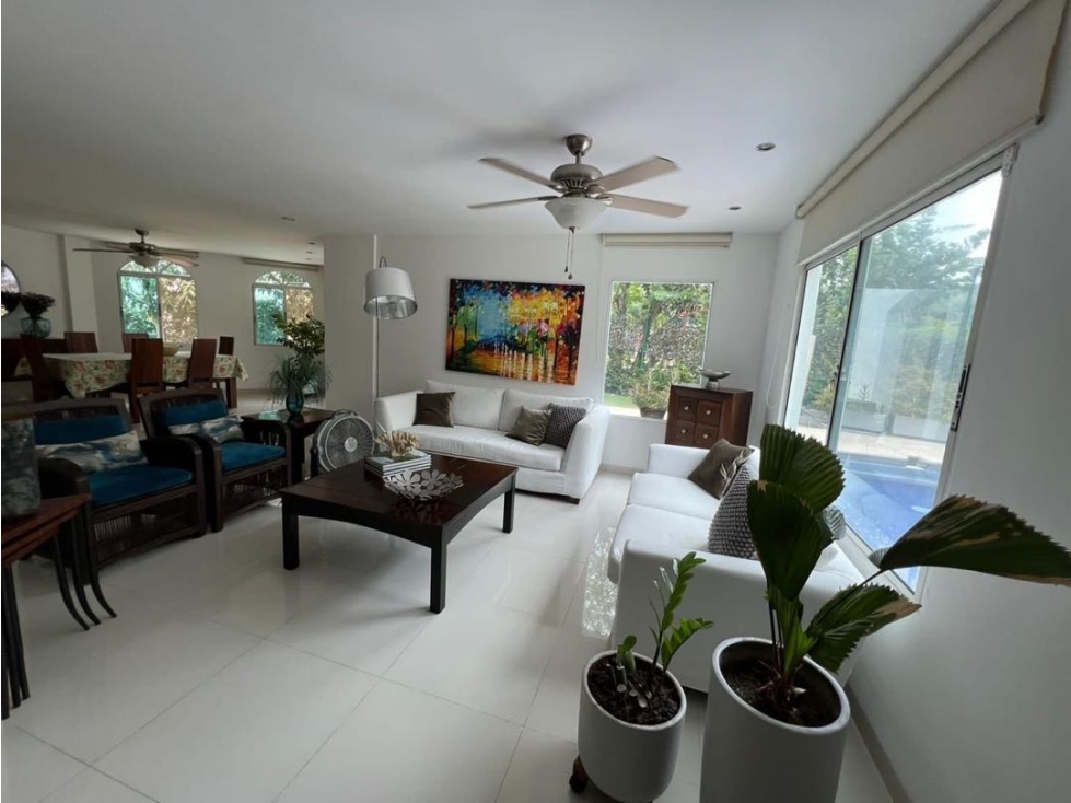 CASA EN VENTA EN SANTA MARTA - 2