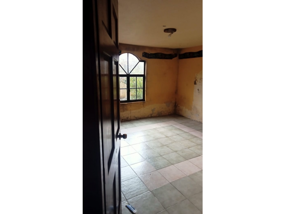 Casa en Venta en Santiago Tulantepec con Amplio Terreno de 859m² - 5