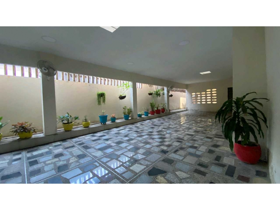 CASA EN VENTA EN SANTO TOMAS EXCELENTE UBICACION - 2
