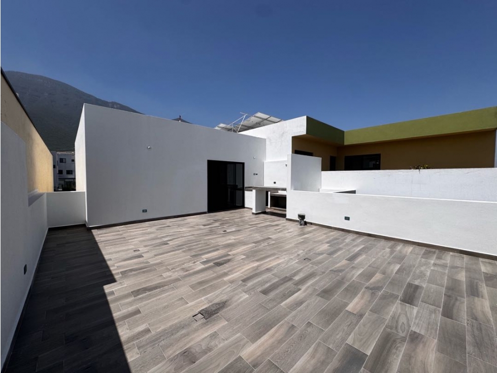 Casa en venta en Santoral Cumbres 4 habitaciones — foto 2