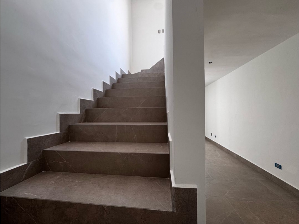 Casa en venta en Santoral Cumbres 4 habitaciones — foto 5