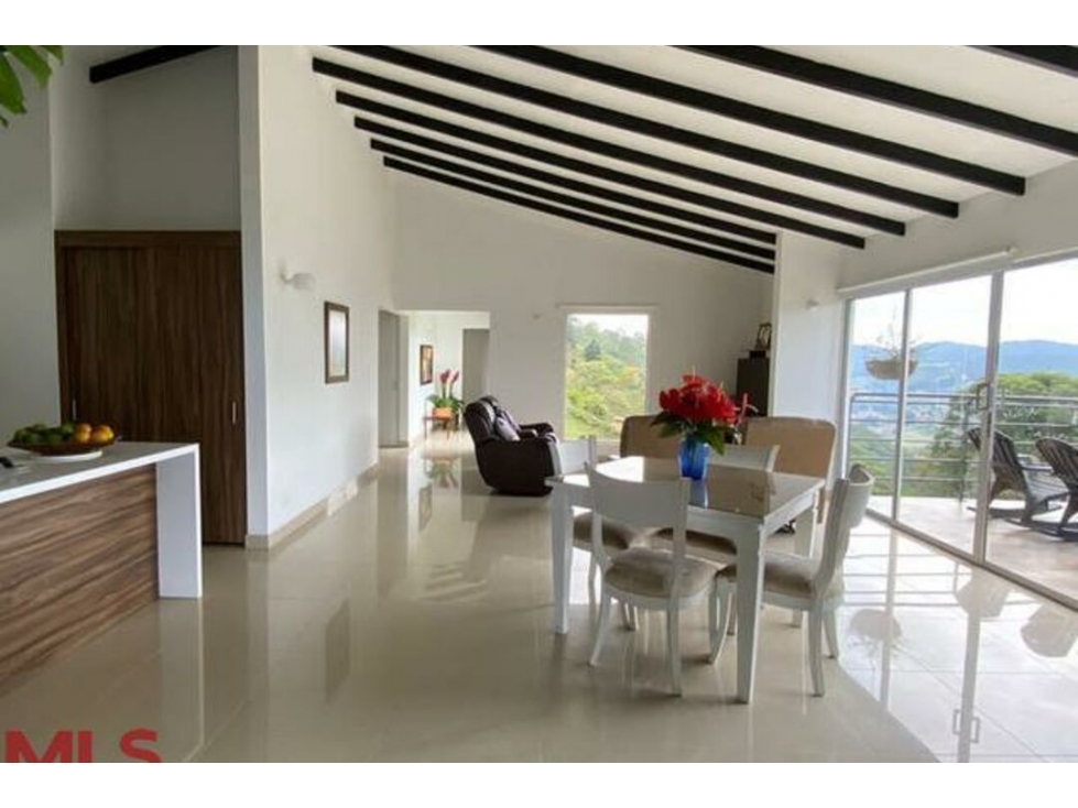 Casa en venta en Sector Variante a Caldas, La Estrella — foto 2