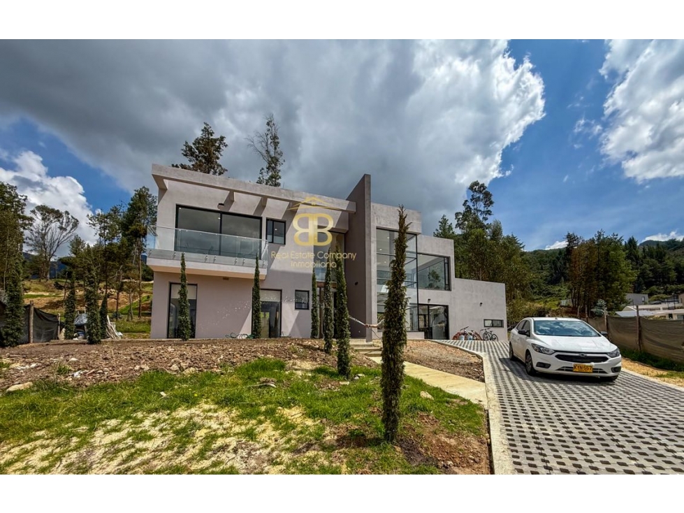 CASA EN VENTA EN SOPO — foto 3