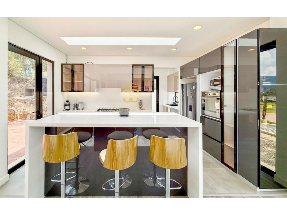 CASA EN VENTA EN SOPO — foto 4