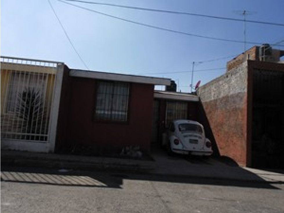 Casa en Venta en Tonalá, Fracc. Educadores Jaliscienses - Oportunidad - 3