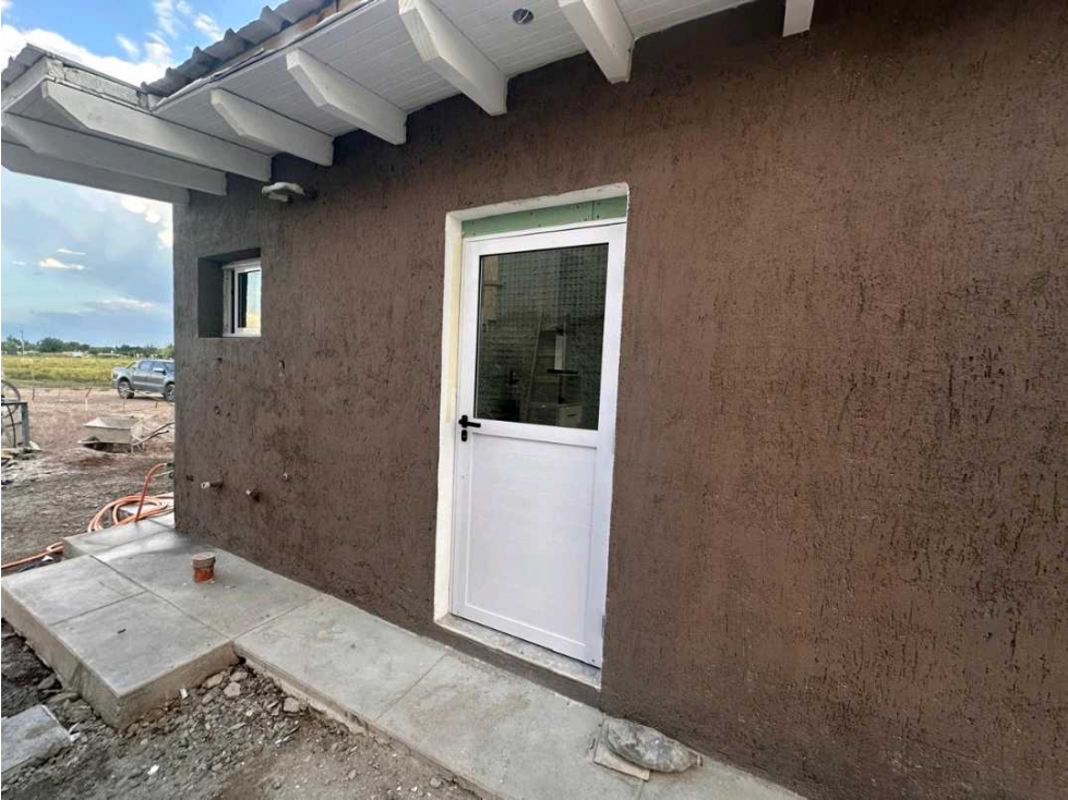 Casa a estenar en Tunuyan| Apta credito| 2 Dormitorios - 4