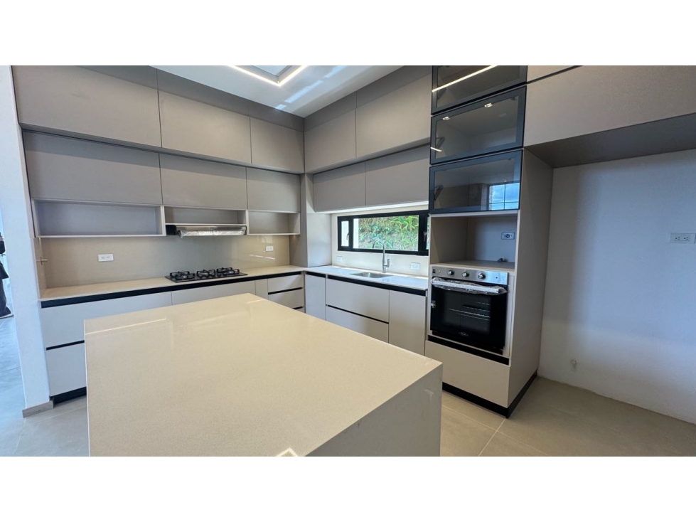 Casa en venta en unidad cerrada para estrenar en el retiro. - 4