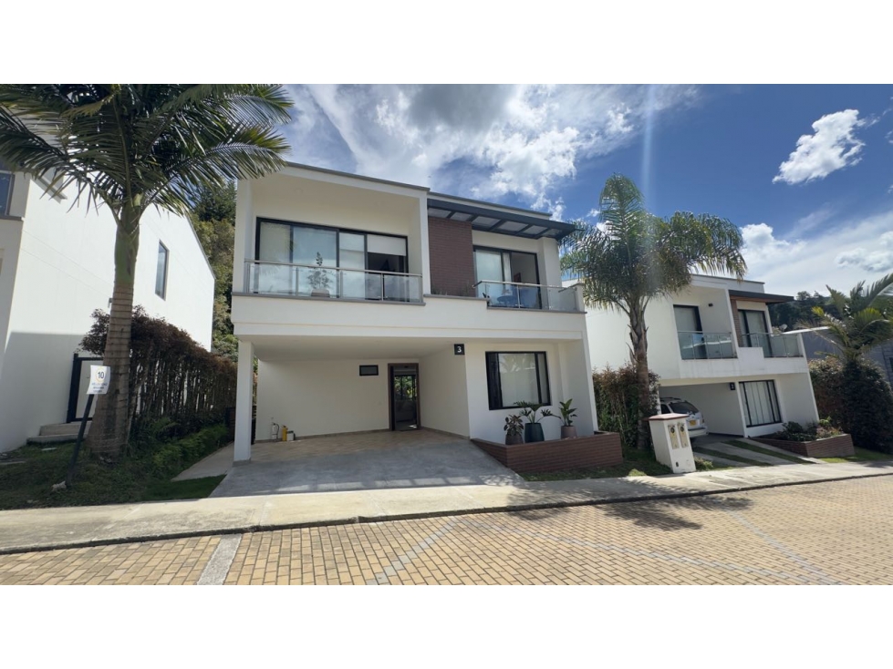 Casa en venta en unidad cerrada en el retiro — foto 2