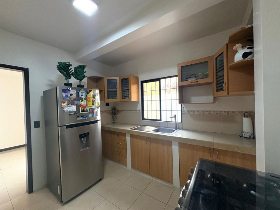 C.01 Casa en Venta en Urb. Villa Club Etapa Floral vía a la Aurora — foto 3