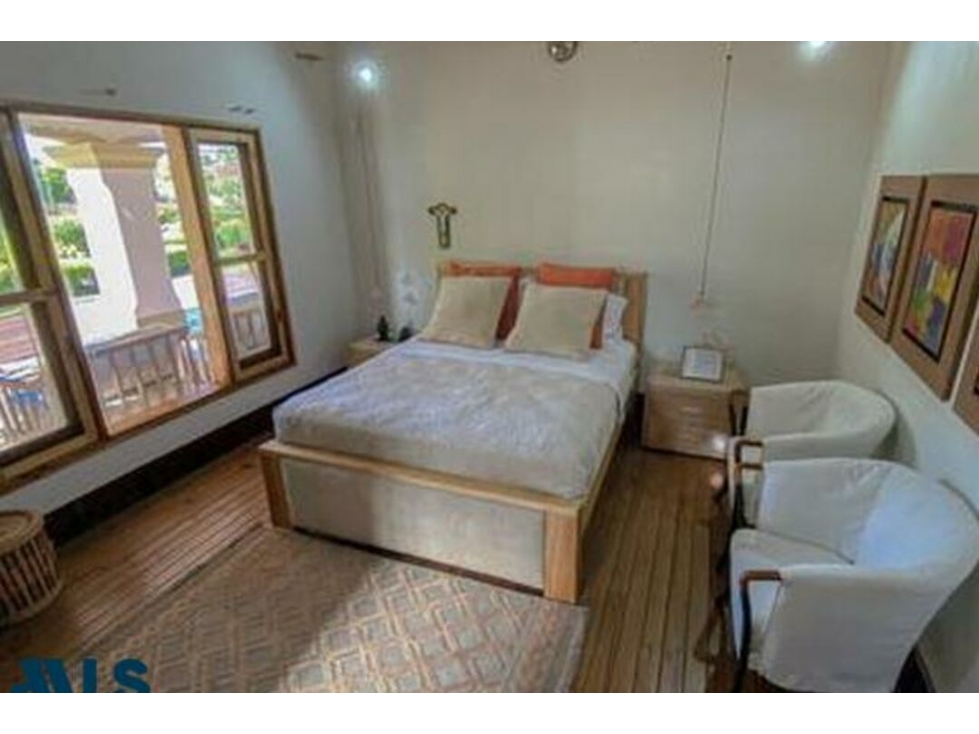 Casa en venta en V. Cabeceras, Rionegro — foto 6