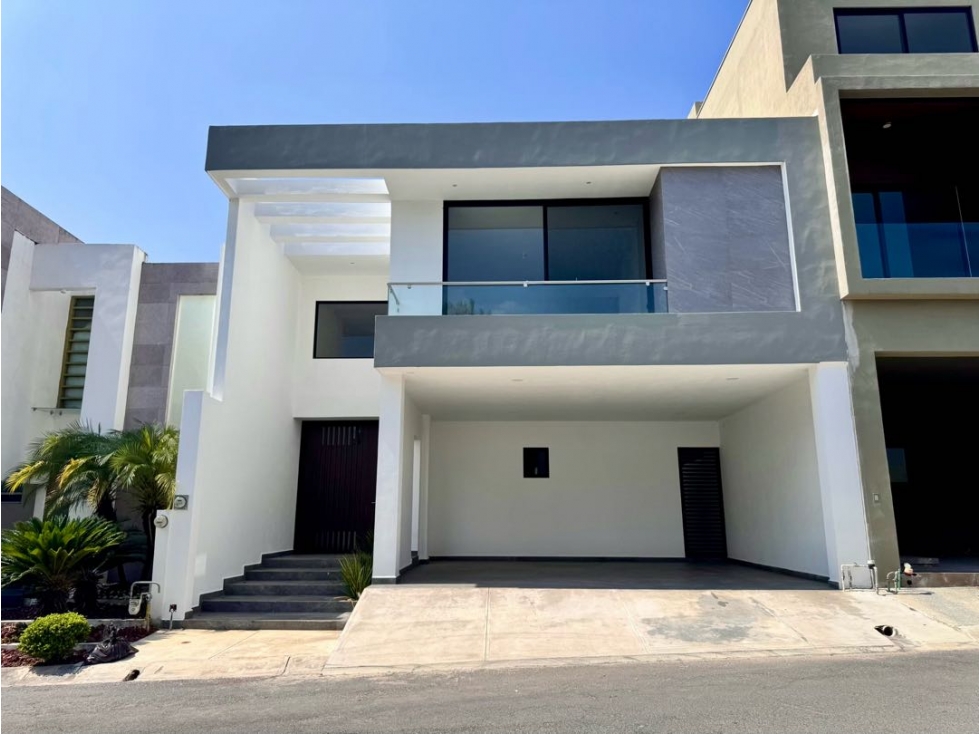 Casa en Venta en Valle de Cristal en Monterrey — foto 2