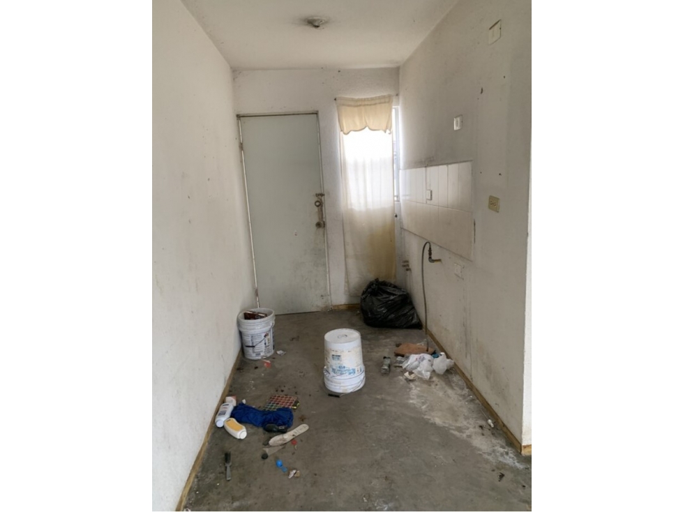 Casa en Venta en Valle del Roble, Cadereyta Lista para Habitar — foto 5