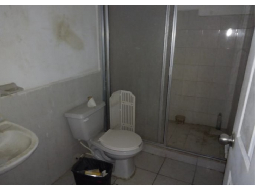 Casa en Venta en Valle Dorado, Reynosa - Amplia y con Posesión Inmedia — foto 2