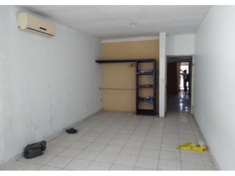 Casa en Venta en Valle Dorado, Reynosa - Amplia y con Posesión Inmedia — foto 3