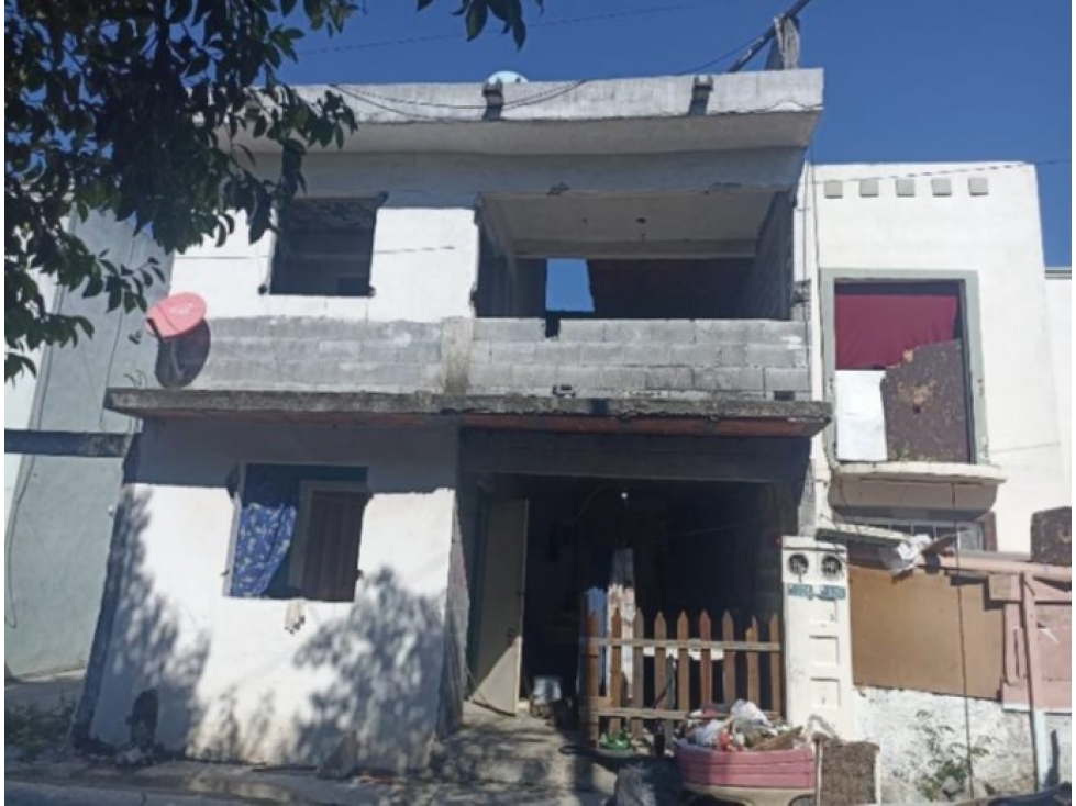Casa en Venta en Valle Sur, Juárez, N.L. - ¡Lista para habitar! - 1