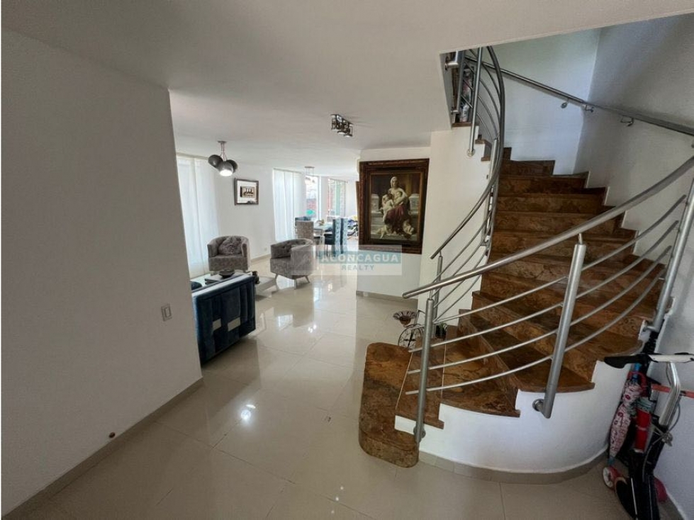 Casa En Venta, en Villa Campestre