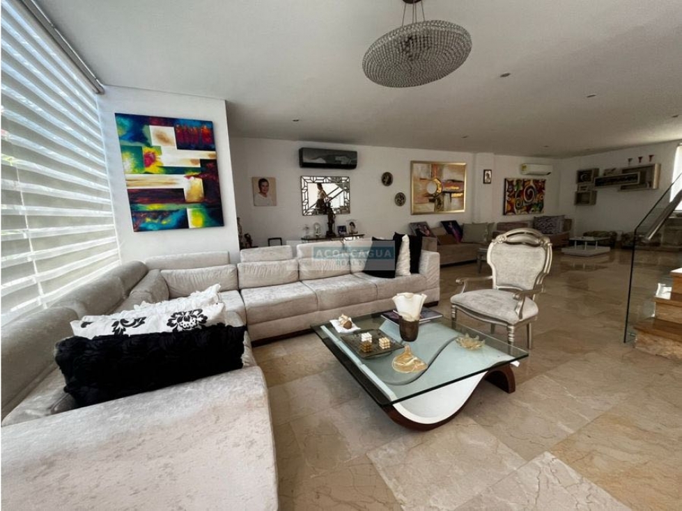 Casa en venta en villa campestre