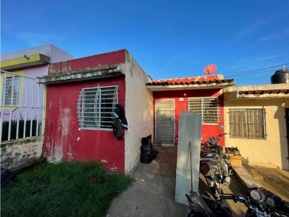 Casa en Venta en Vistas del Valle, Tonalá - ¡Lista para habitar!