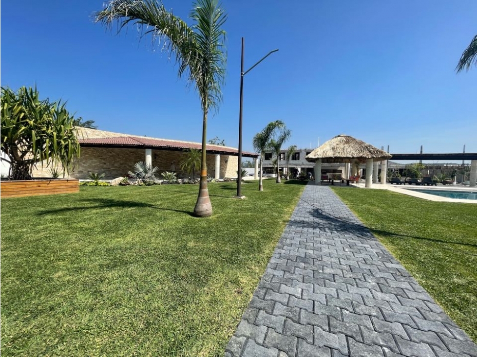 CASA EN VENTA EN ZONA RESIDENCIAL SANTA FE MORELOS SOLO 30 CASAS - 2