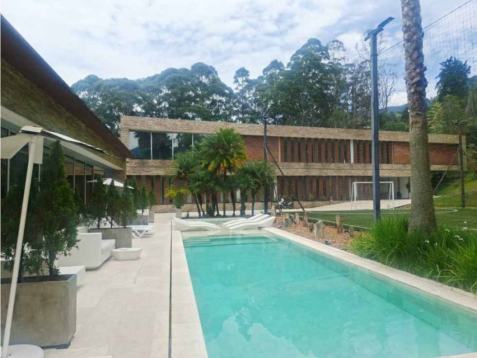 Casa en venta Envigado del jugador James Rodriguez — foto 2