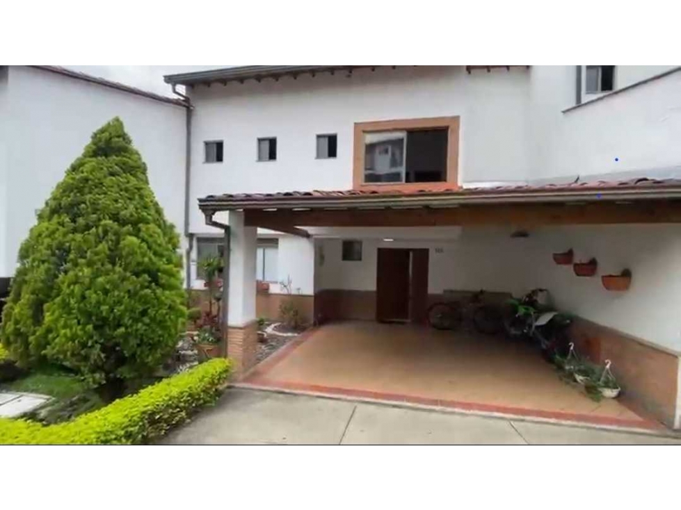 Casa en venta envigado intermedia esmeraldal cerca terracina