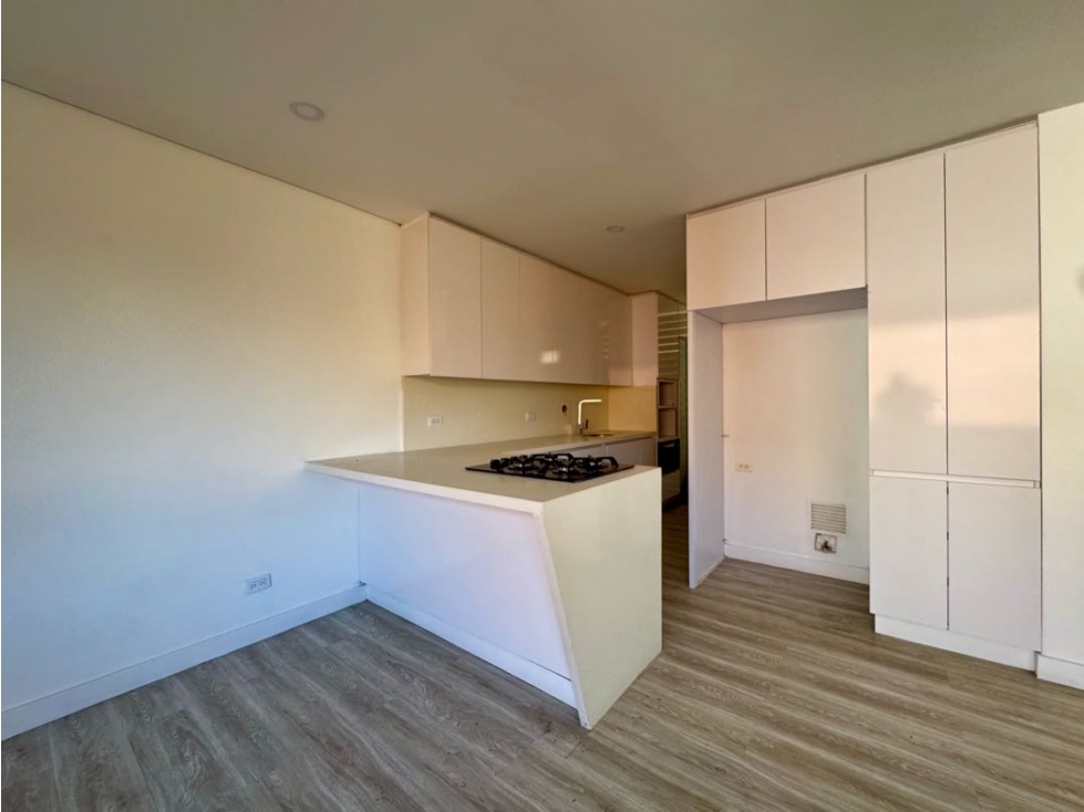 Casa en venta Envigado Loma Del Chocho — foto 3