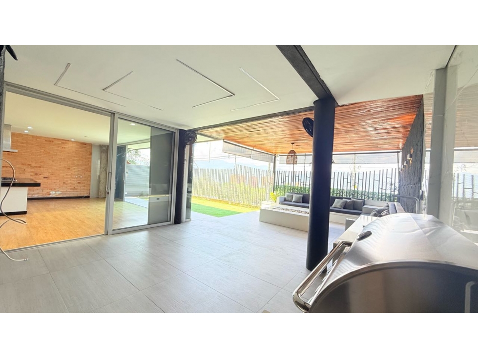 Casa en venta, Envigado, muy cerca al colegio Montesori — foto 6