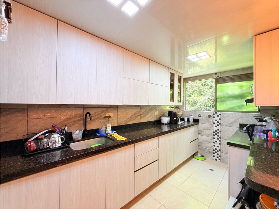 Casa en Venta, Envigado Sector Cumbres — foto 4