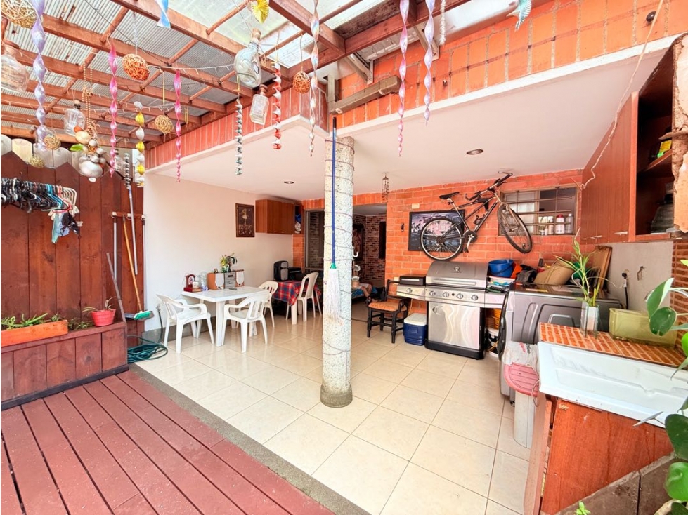Casa en Venta, Envigado Sector Cumbres — foto 6