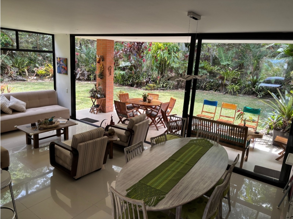 Casa en Venta Envigado sector La Calleja — foto 3