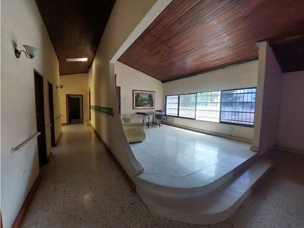 CASA EN VENTA ESQUINERA FRENTE AL PARQUE EN LA CASTELLANA MONTERIA — foto 4