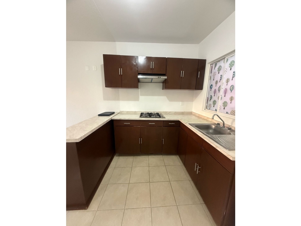CASA EN VENTA FRACC. REAL NAVARRA - 5