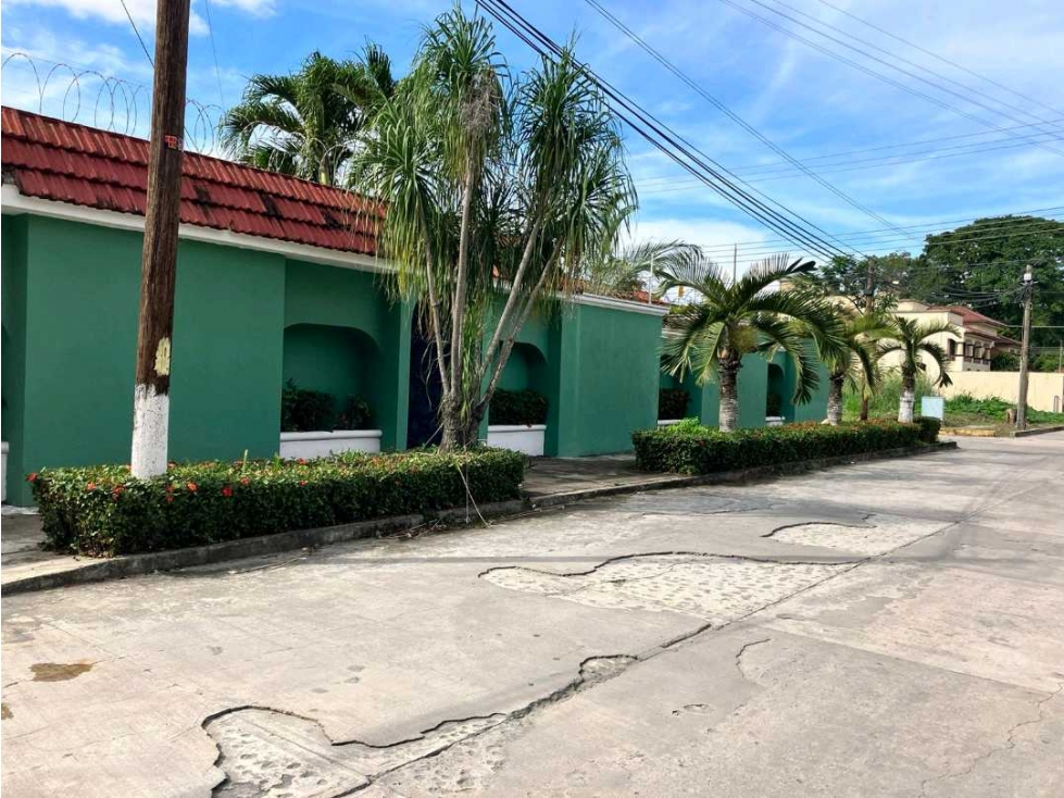Casa en venta Fraccionamiento Los Reyes Loma Alta - 1