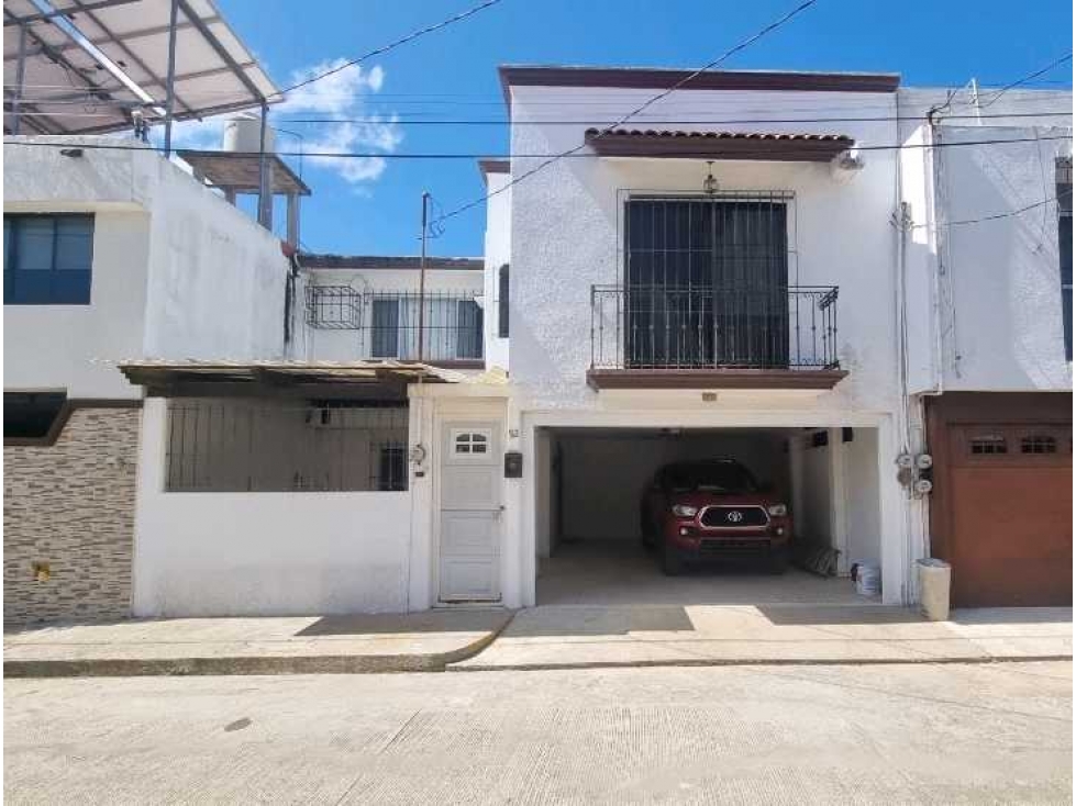 Casa en Venta Fraccionamiento Las Palmas, Villahermosa. - 1