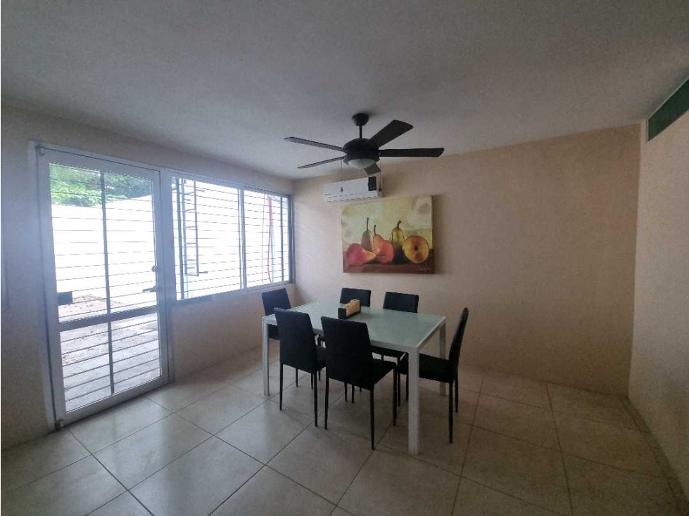 Casa en Venta, Fraccionamiento Los Reyes - 3