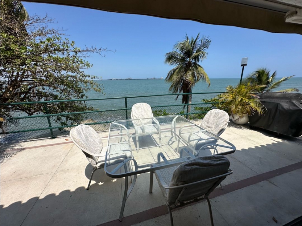 CASA EN VENTA FRENTE AL MAR EN SANTA MARTA — foto 6