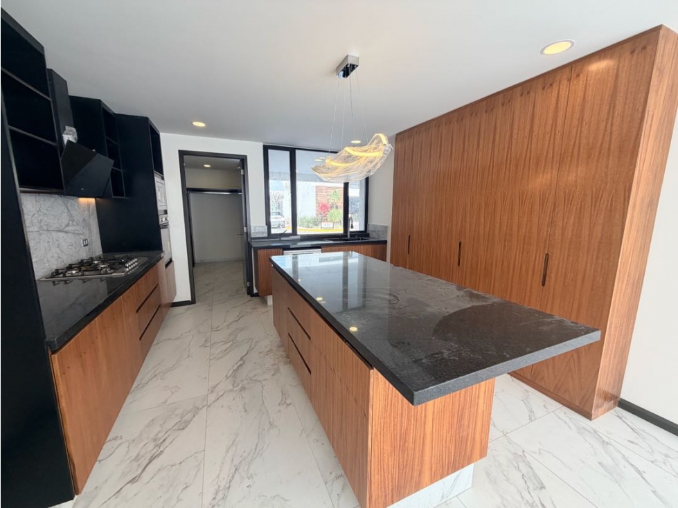 Casa en venta frente al nuevo Chedraui en Lomas de Angelopolis! — foto 5