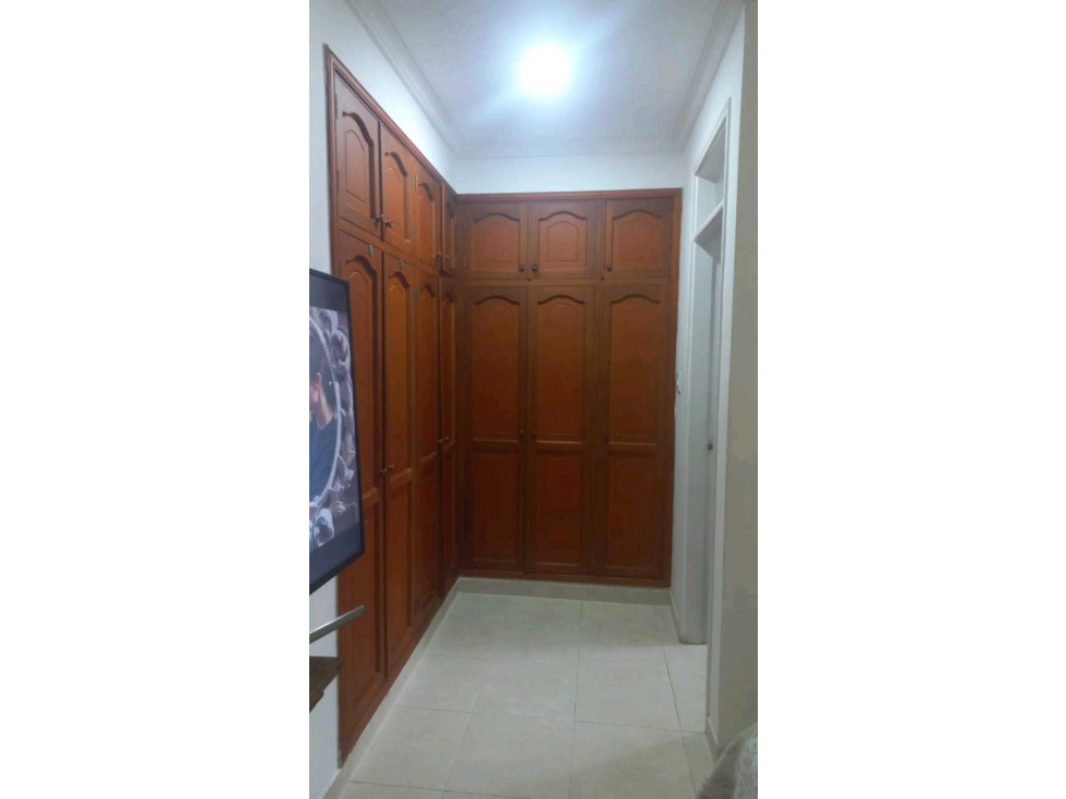 CASA EN VENTA FRENTE AL PARQUE DE LOS SUEÑOS — foto 4