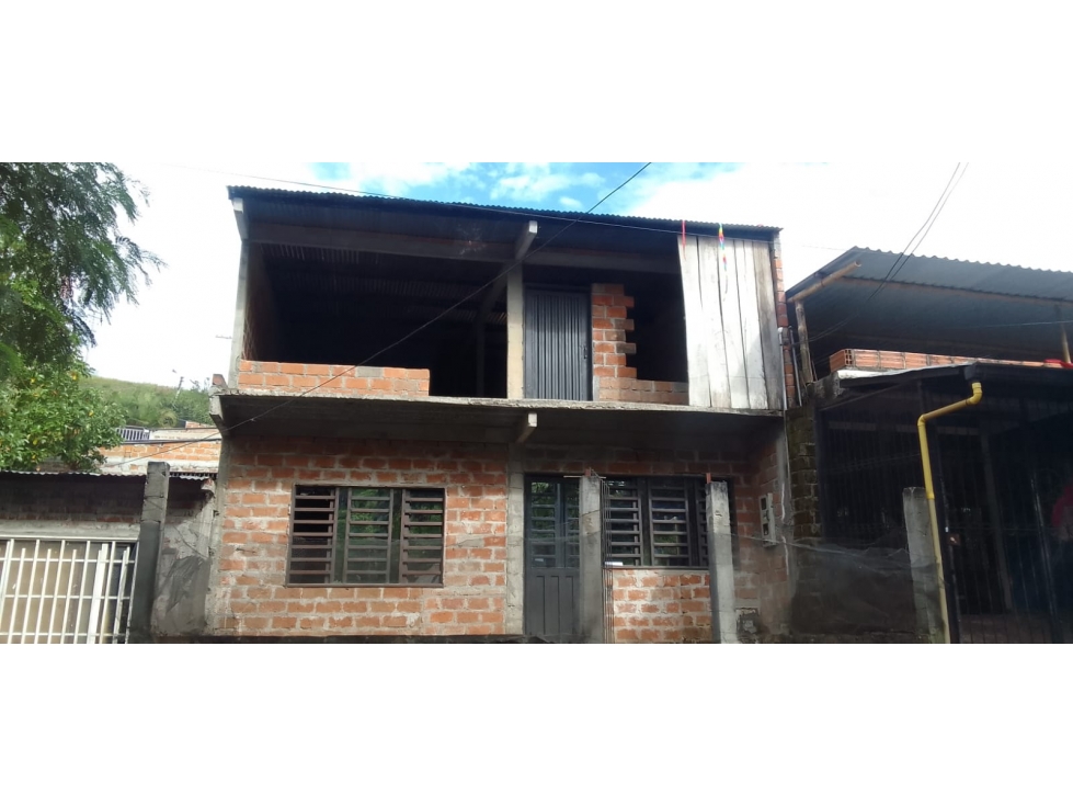 Casa en venta - Garzón, Huila