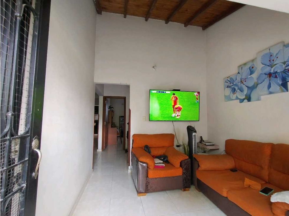 CASA EN VENTA ( 2 APTOS) EN BALCONES DE ALEJANDRIA/GIRON - 6