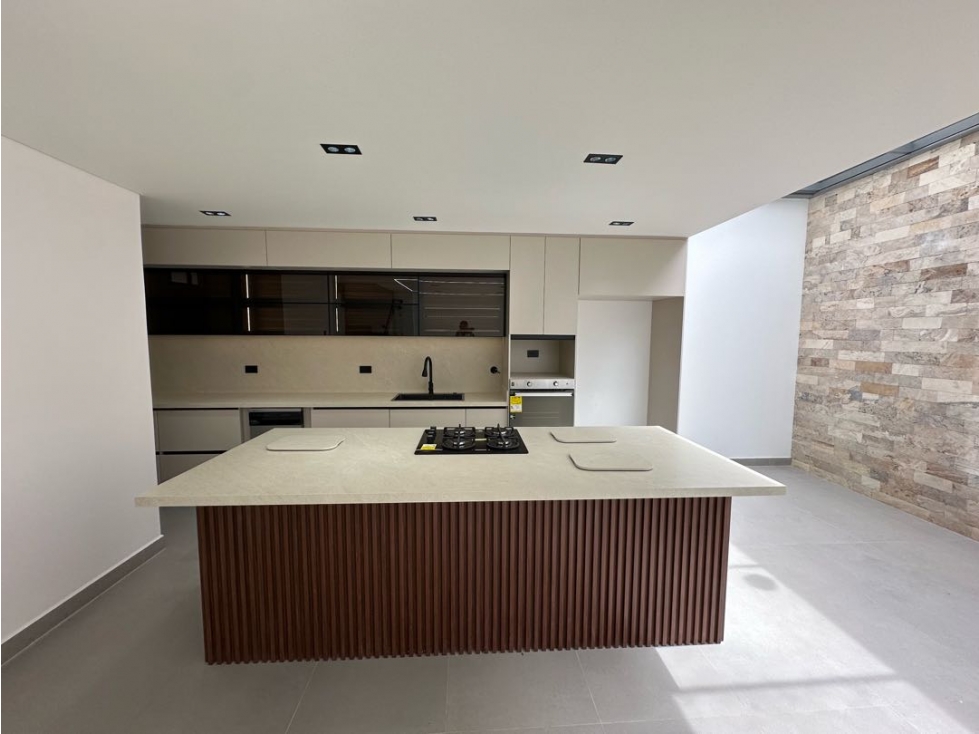 Casa en venta Gualanday Rionegro — foto 2