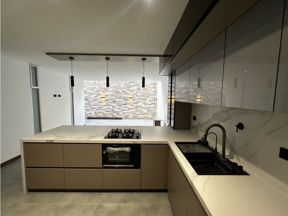 Casa en venta Gualanday-Llanogrande