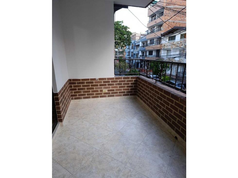 CASA EN VENTA ITAGUI SANTA MARIA 2 PISO EN EDIFICIO PH — foto 1