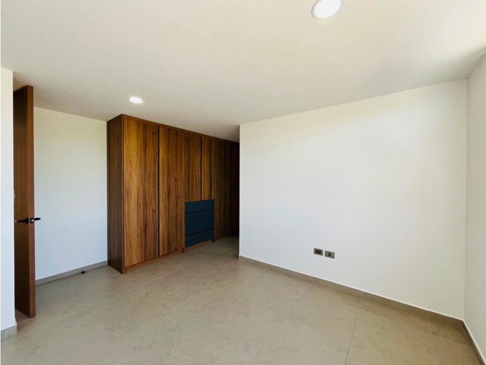 Casa en venta junto a área verde con doble altura! Lomas Angelópolis — foto 6