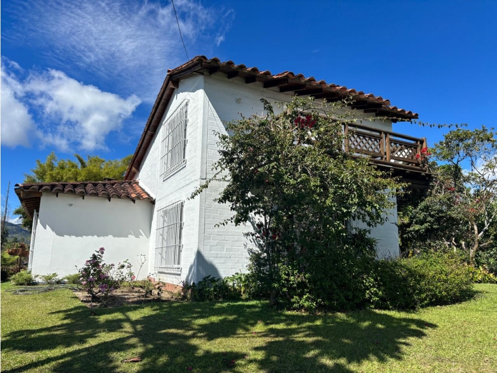 Finca Campestre para la venta en el Peñol sector el Marial