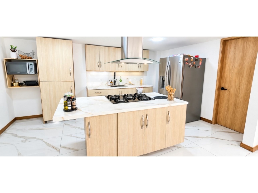 Casa en venta la Estrella sector Toledo