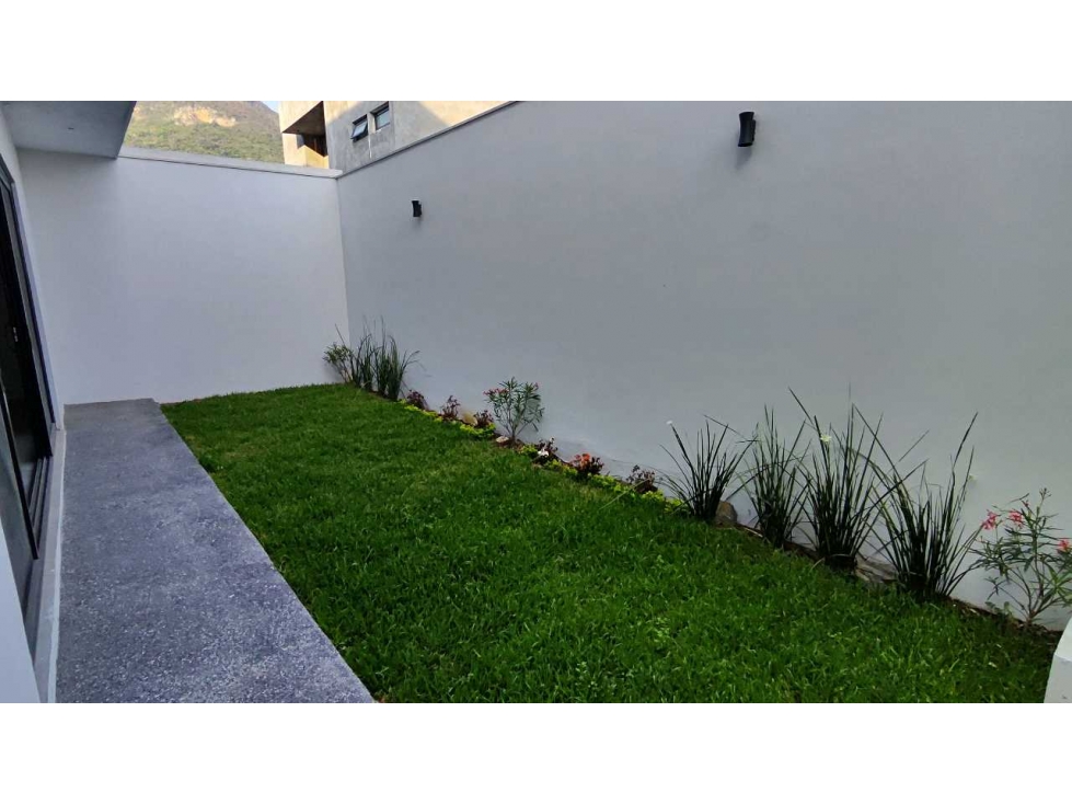 Casa en Venta Las Esmeraldas Residencial Carretera Nacional — foto 6