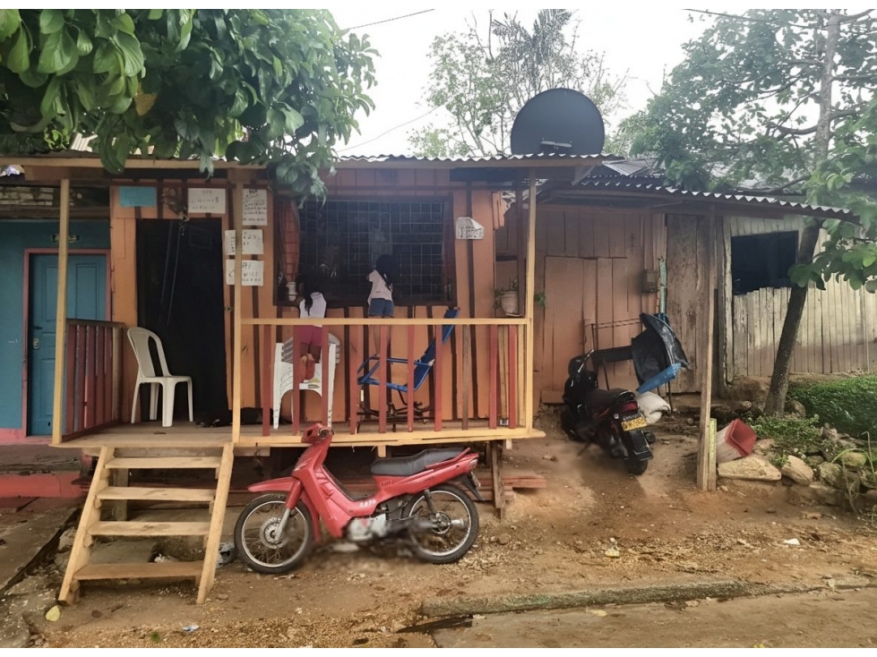 Casa en venta - Leticia